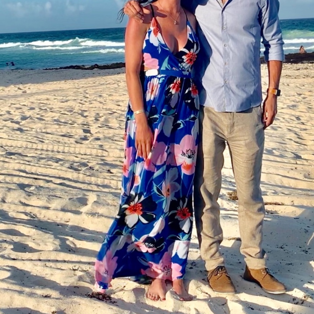 Super fun and like new colorful maxi dress